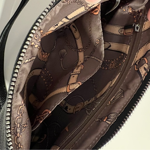 Shoulder bag in black - Picture 2 of 2